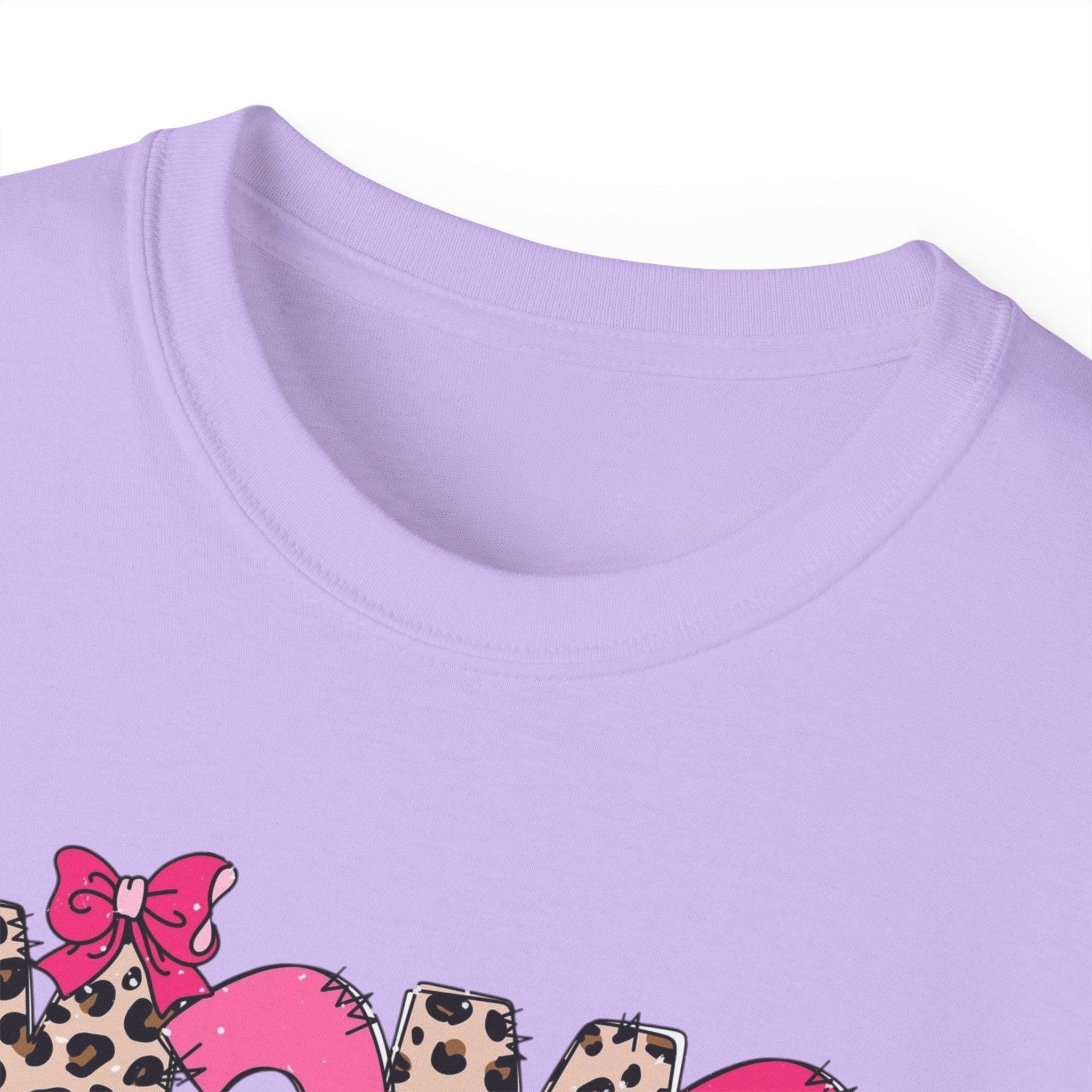 Mama Momma Leopard Pink Graphic Tee — Mother's Day Floral Bow T-Shirt